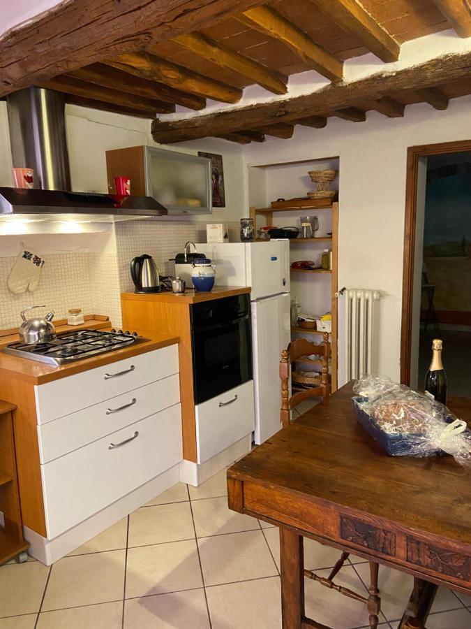 Il Vicolo Apartment Buti Exterior photo